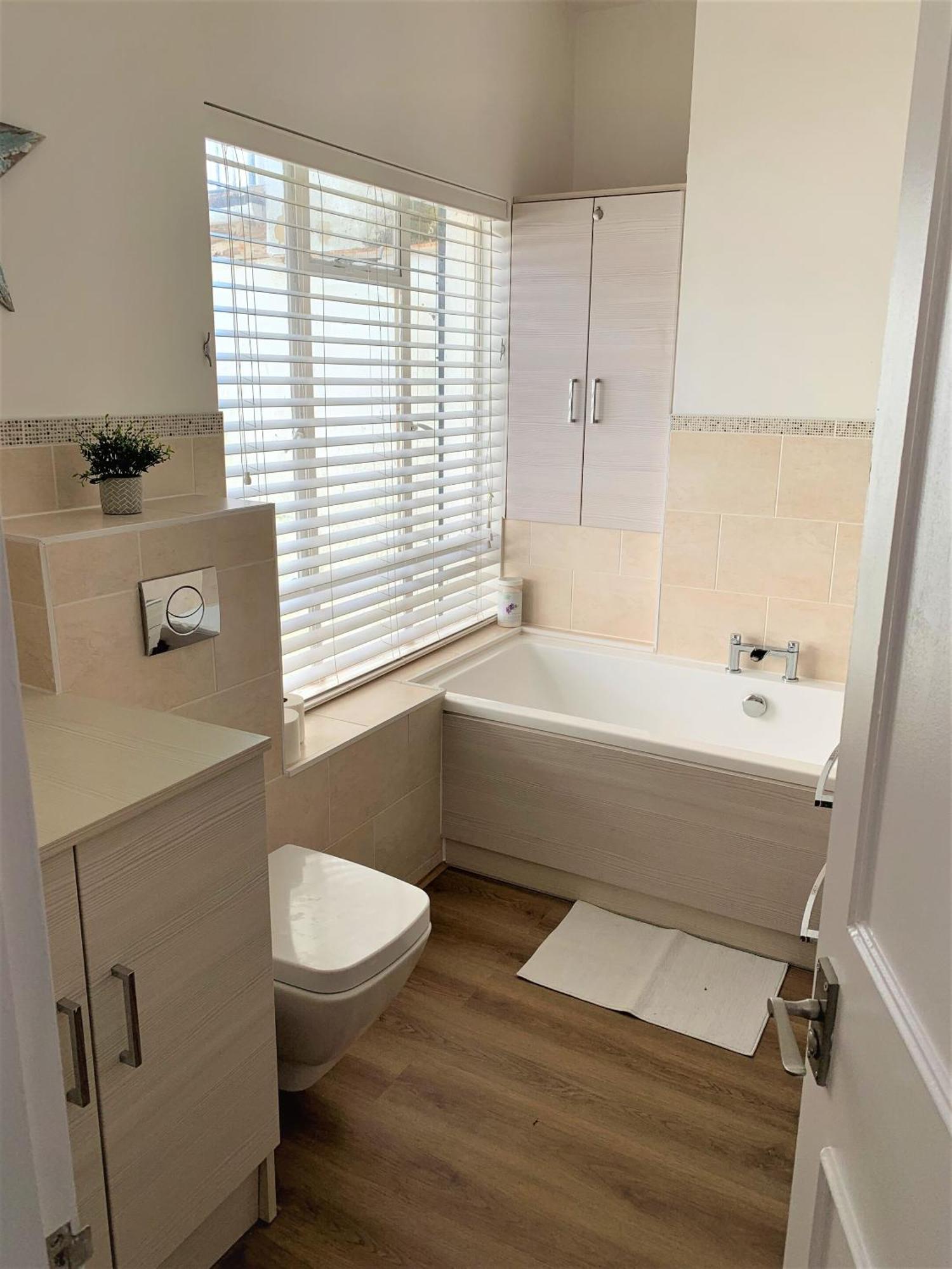 Vila Warwick House - Stunning House With Terrace And Sea Views, Sleeps 11 Worthing Exteriér fotografie